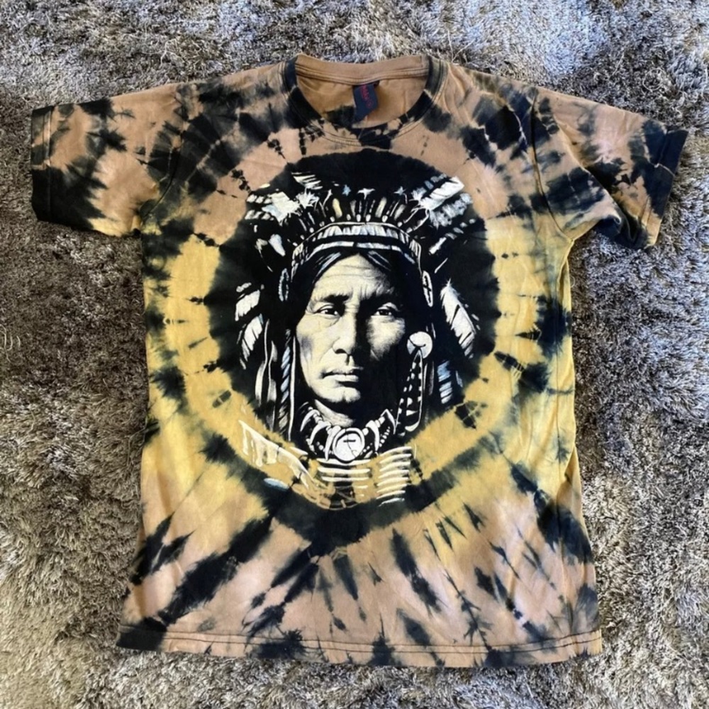 Women Tie Dye Native American print. Small